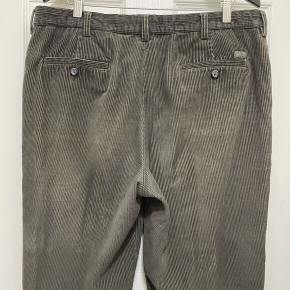 Izod Chino Corduroys Brown Faded Men's Size 38 Waist 30‎ Inseam 100% Cotton - Picture 3 of 9